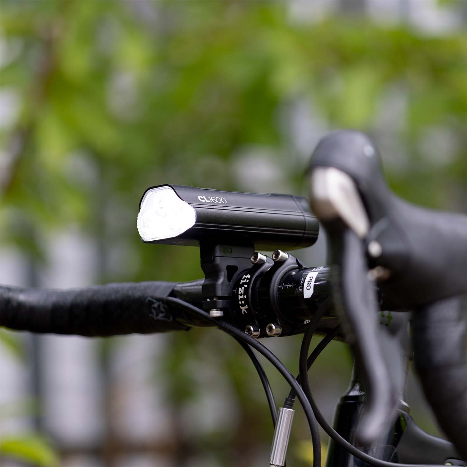 Фонарь велосипедный Oxford Ultratorch CL1600 Headlight