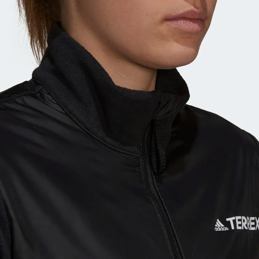Куртка для активного отдыха Adidas Mt Windfl W Black – купить по цене 6399 руб, магазин «Кант»