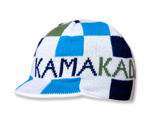 

Шапка Kama K23 Off-White