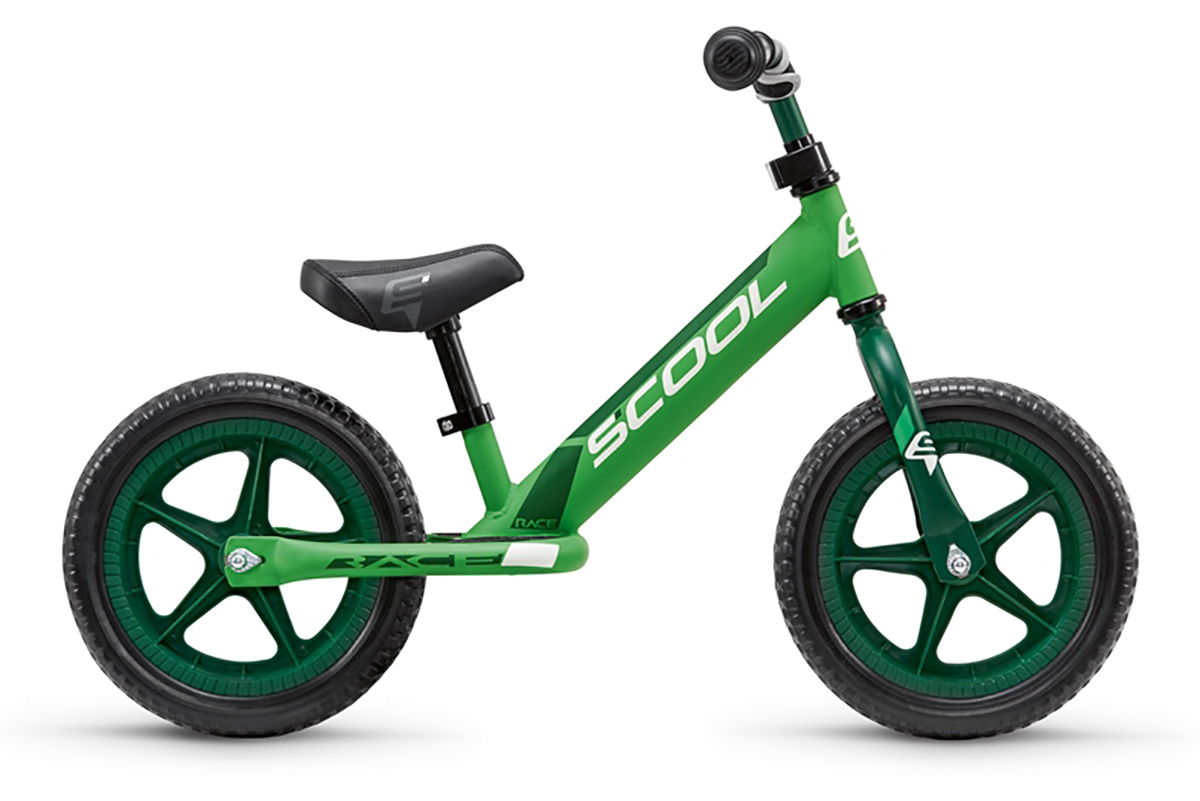 

Беговел Scool 2018 Pedex Race Lemon/green Matt