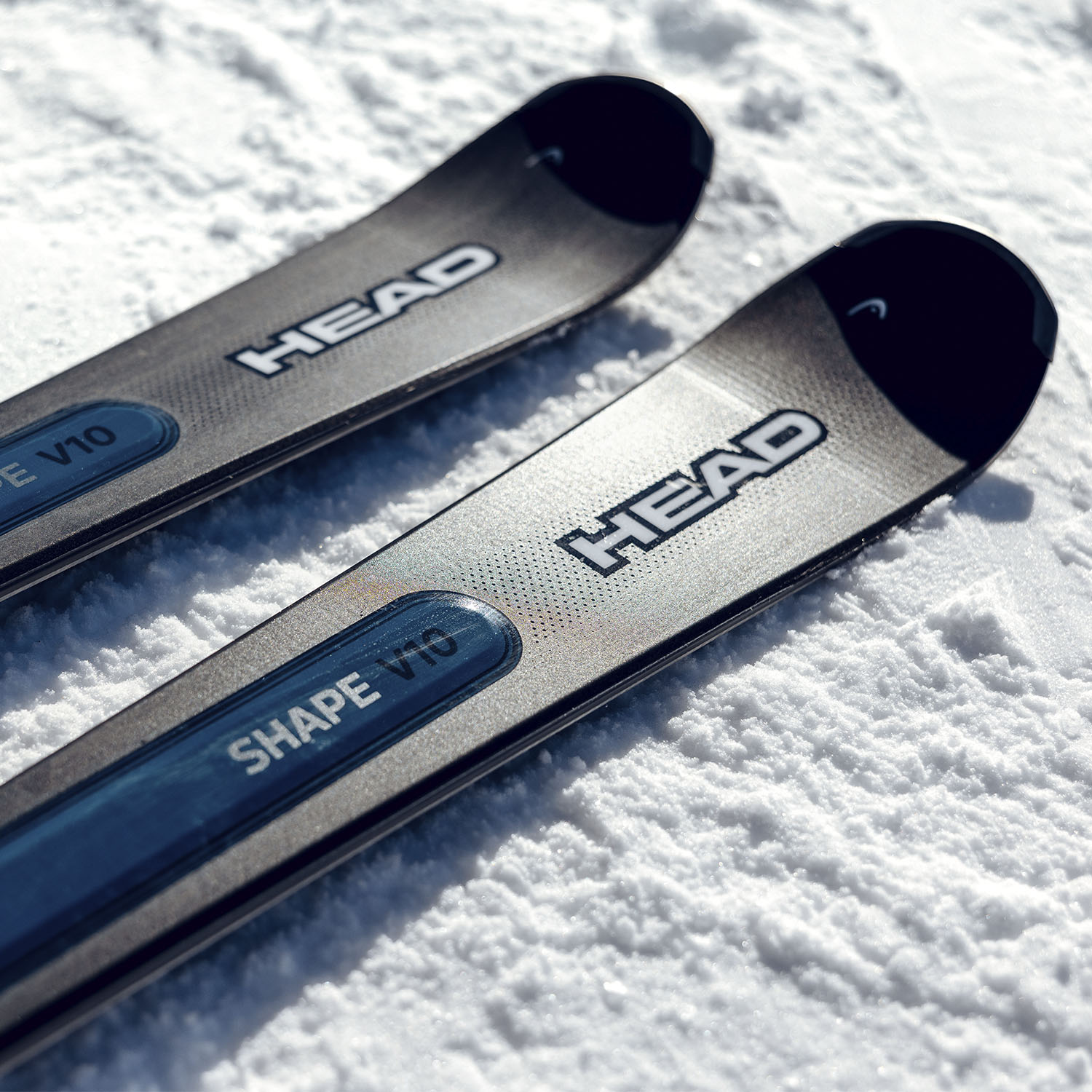 Горные лыжи с креплениями HEAD Shape e-V10 SW AMT-PR+PR 11 GW BR 90 [G] Black-blue