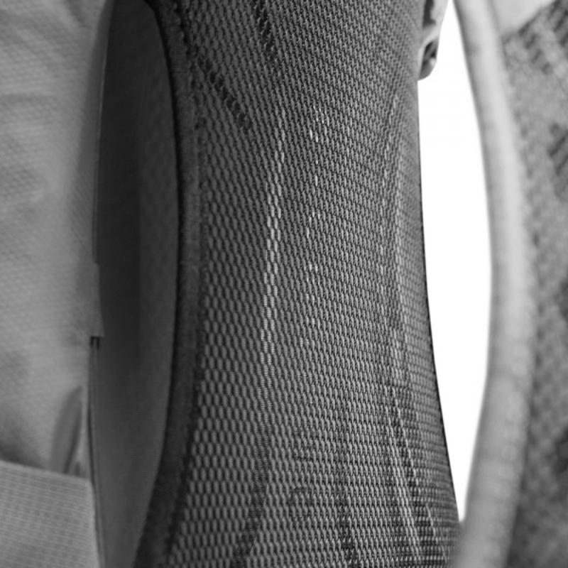 Рюкзак туристический Osprey Hikelite 26 Shiitake Grey купить по цене