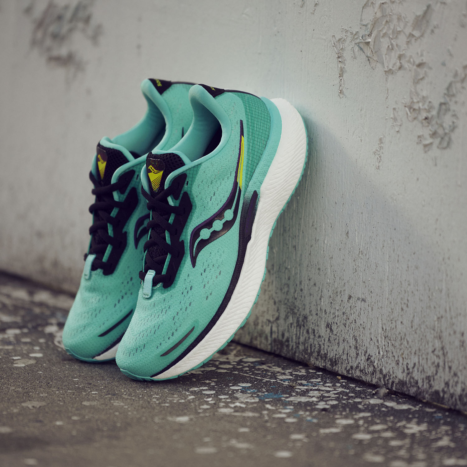 Беговые кроссовки Saucony Triumph 19 Cool Mint/Acid