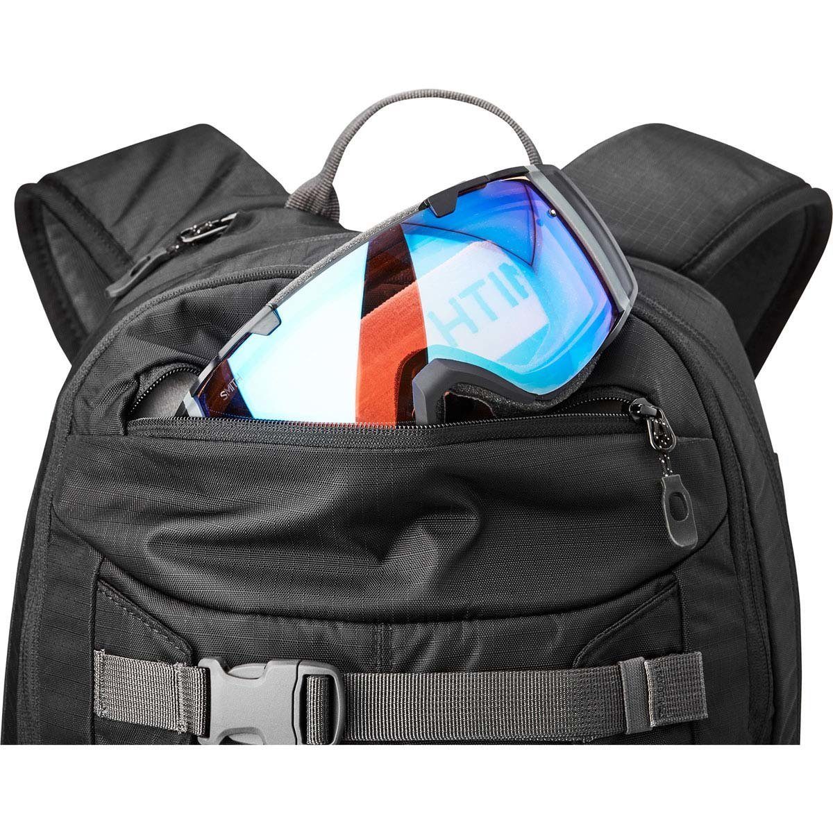 Dakine Mission Pro 18L Black