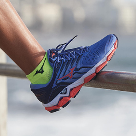 Кроссовки Mizuno WAVE HORIZON 2 (W)