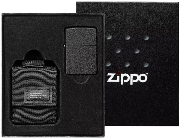 Подарочный набор Zippo зажигалка Black Crackle и чёрный чехол в подарочной коробке черный