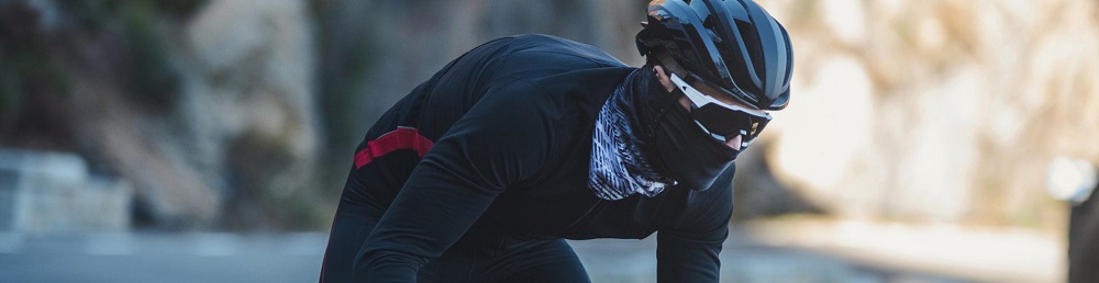 Одежда для велосипедистов: модели, которые обеспечат комфортное катание в межсезонье