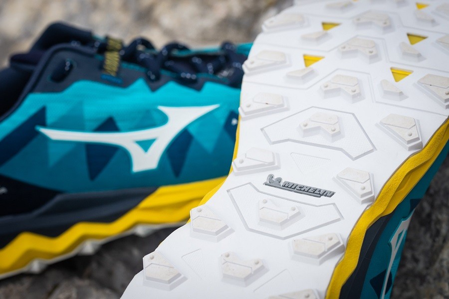 Кроссовки для бега Mizuno. Полный обзор коллекции 2021