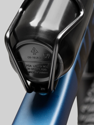 Фляга CLUXX Ergo 550 Fast Flow Black/White
