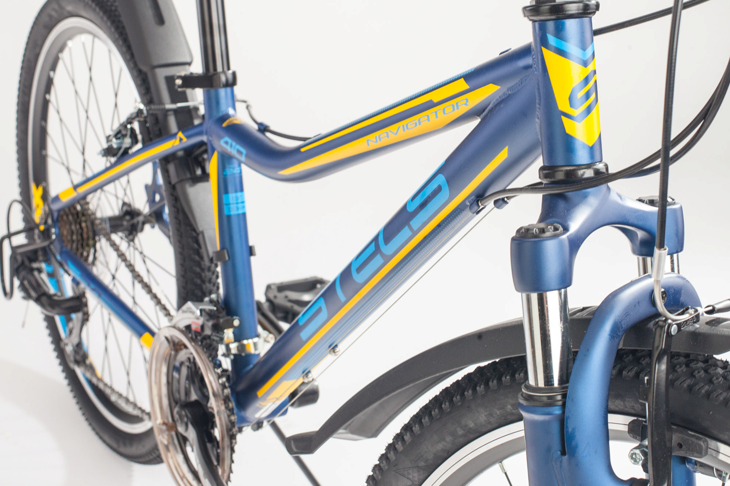 Велосипед Stels Navigator 410 MD 24 21-sp V010 2020 Темно-синий/Желтый