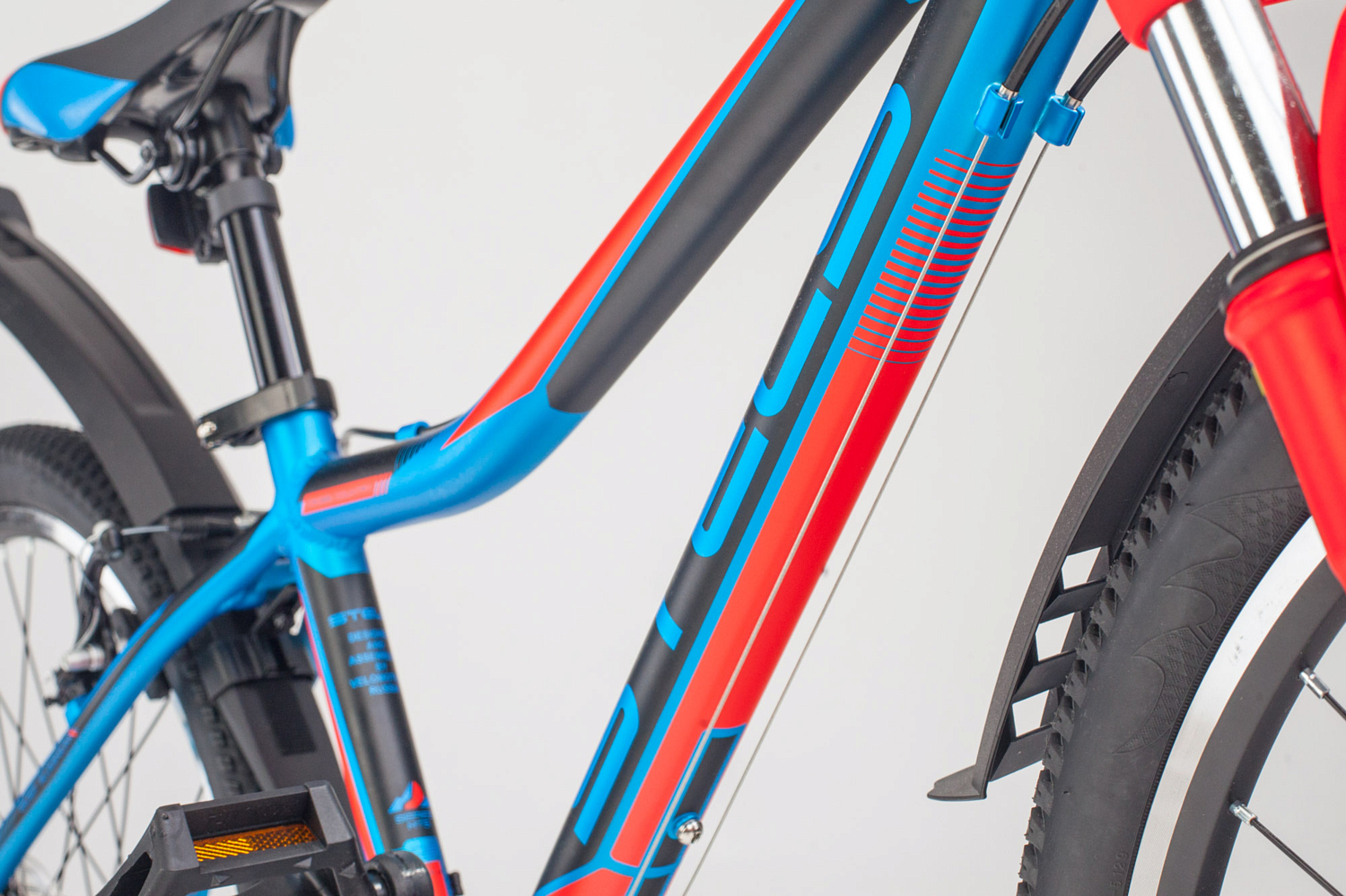 Велосипед Stels Navigator 450 V 24 V010 2020 Синий/Красный/Черный