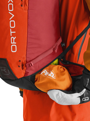 Рюкзак Ortovox Ravine 28 Black Raven