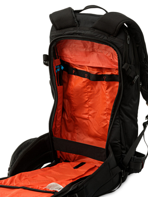 Рюкзак Dakine Poacher 22L Black