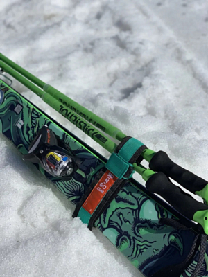Приспособление для переноски лыж и лыжных палок SKI-N-GO Green 96-130 L