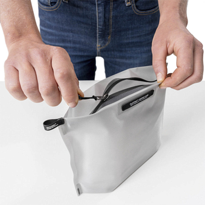 Косметичка Matador FlatPak Zipper Toiletry Case Белый