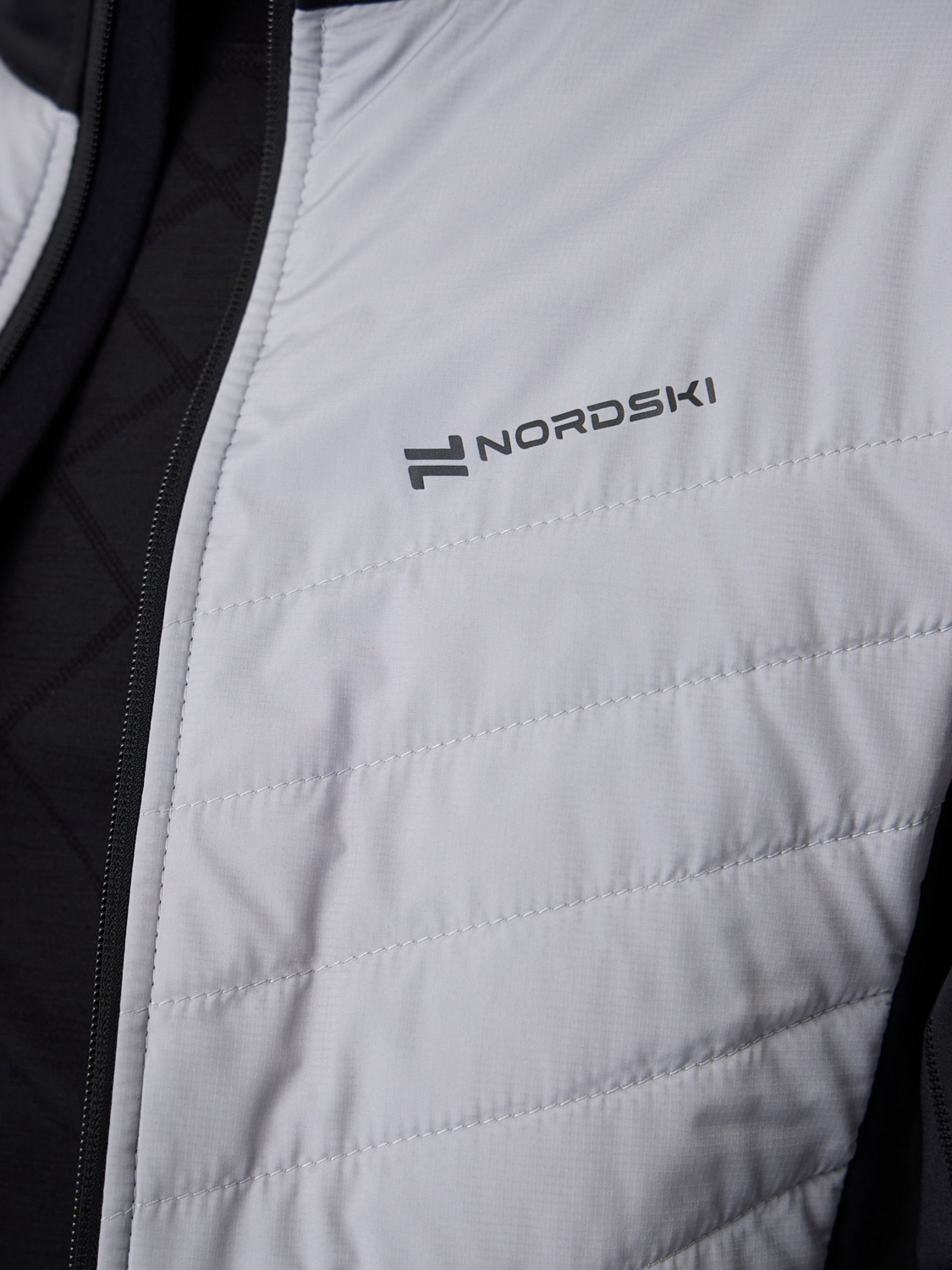 Куртка беговая Nordski Hybrid Pro Black/Grey