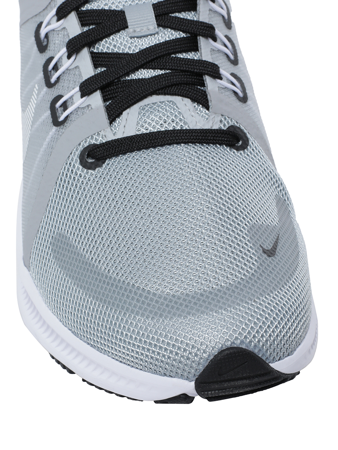 Беговые кроссовки Nike Quest 4 LT Smoke Grey/White-Black