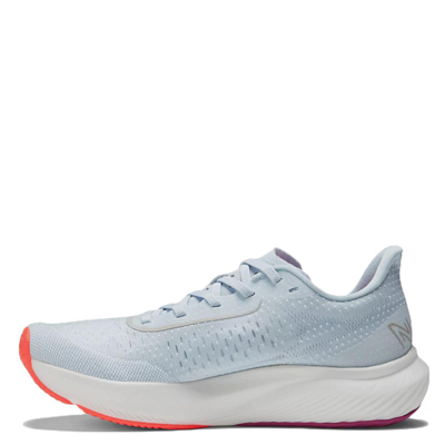 Кроссовки New Balance FuelCell Rebel V3 Голубой