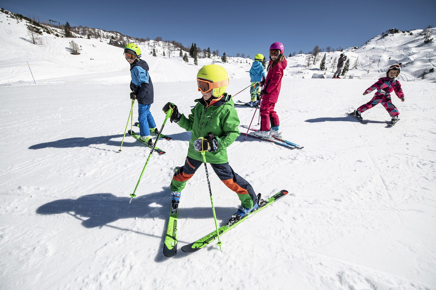 Горные лыжи с креплениями ELAN 2020-21 Jett QS 130-150 + EL 7.5 Shift