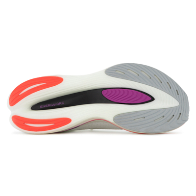 Кроссовки New Balance FuelCell SuperComp Белый