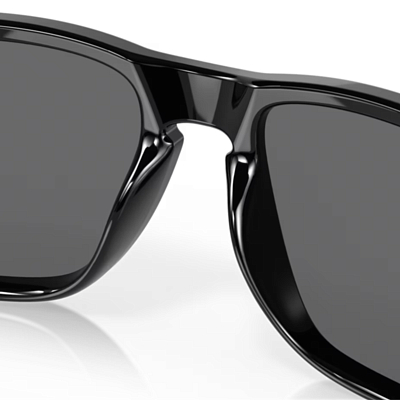 Очки солнцезащитные Oakley Holbrook XL Black/Prizm Black