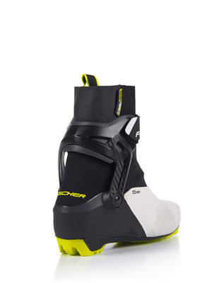Лыжные ботинки FISCHER RCS Skate