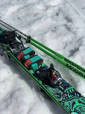 Приспособление для переноски лыж и лыжных палок SKI-N-GO Green 60-95 M