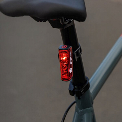 Фонарь задний Sigma Blaze With Brake Light Function