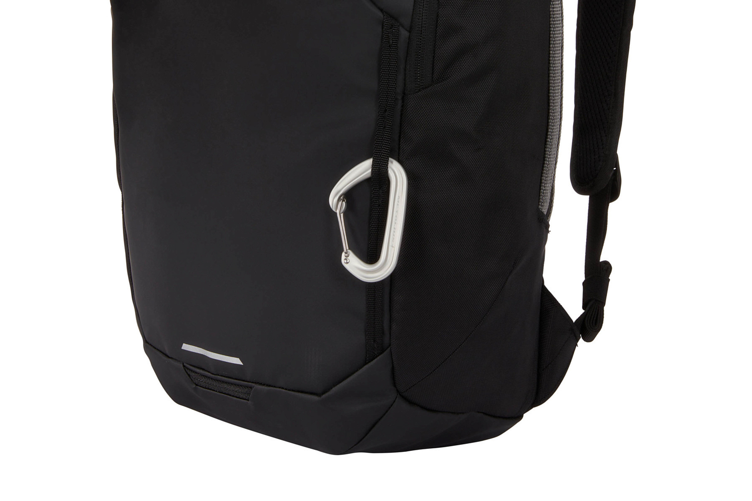Рюкзак THULE Chasm Backpack 26L Black