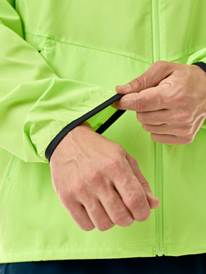 Куртка беговая Asics Accelerate Light Green