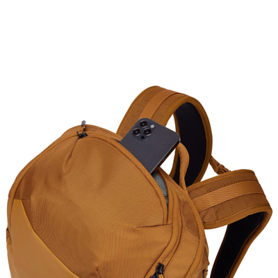 Рюкзак THULE Chasm Recycled Backpack 26L Golden
